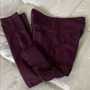 ZYIA mesh leggings calf length plum.
